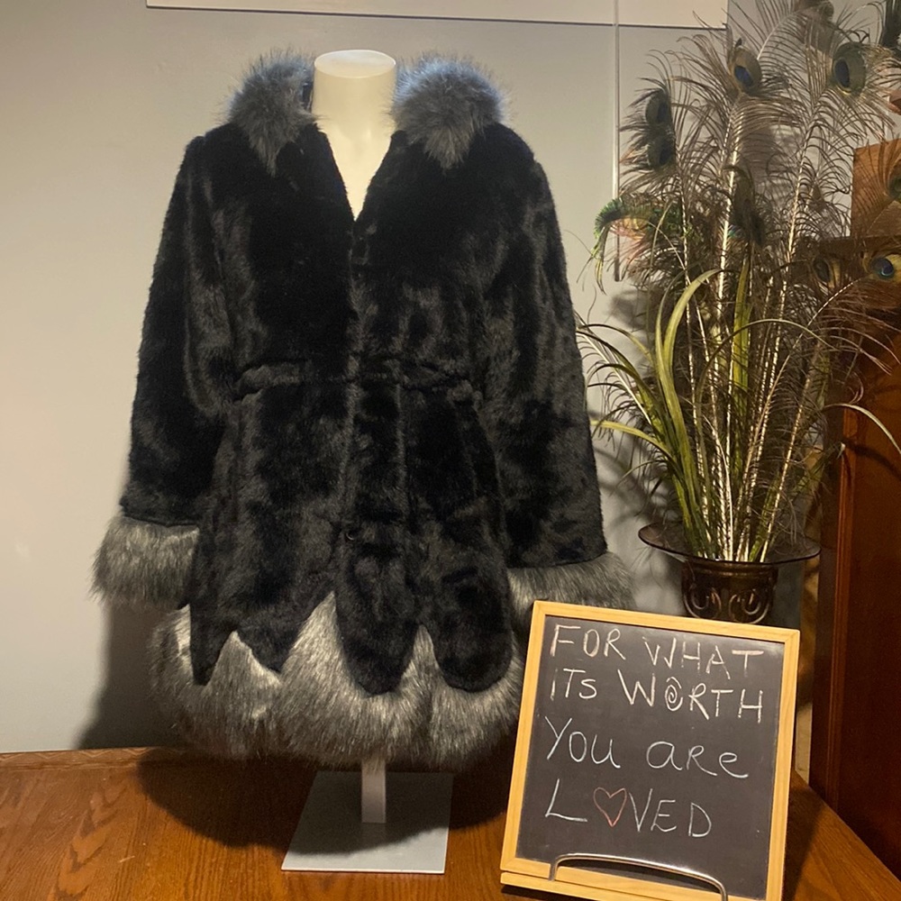 389-You Are Superb ❤️ Black Faux Fur Coat